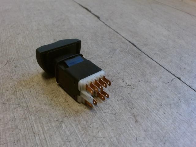 bontott RENAULT MEGANE I Vészvillogó Kapcsoló