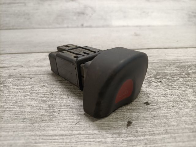 bontott RENAULT MEGANE I Vészvillogó Kapcsoló