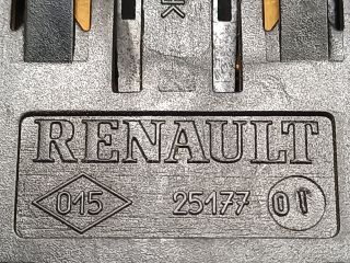 bontott RENAULT MEGANE I Vészvillogó Kapcsoló