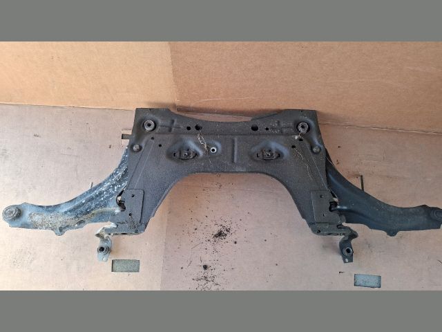 bontott RENAULT MEGANE II Első Bölcső