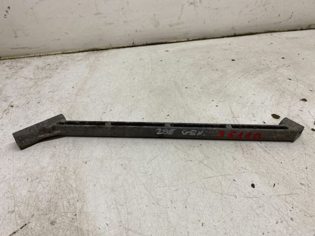 bontott RENAULT MEGANE II Generátor Tartó Bak