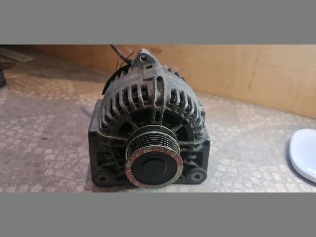 bontott RENAULT MEGANE II Generátor