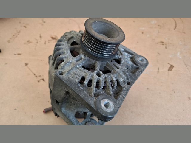 bontott RENAULT MEGANE II Generátor