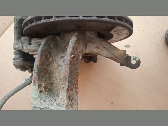 bontott RENAULT MEGANE II Jobb első Csonkállvány Kerékaggyal