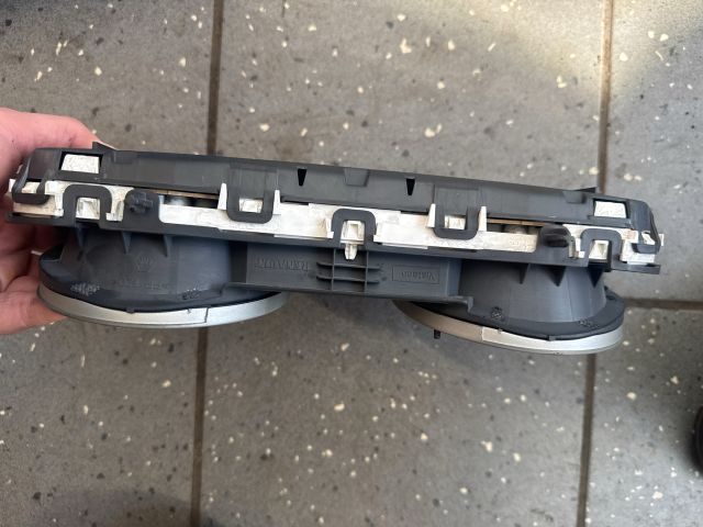 bontott RENAULT MEGANE II Kilométeróra