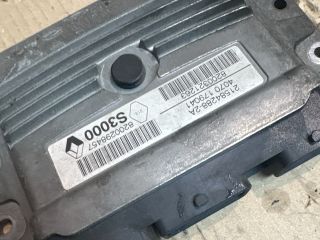 bontott RENAULT MEGANE II Motorvezérlő