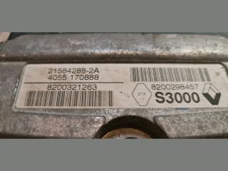 bontott RENAULT MEGANE II Motorvezérlő