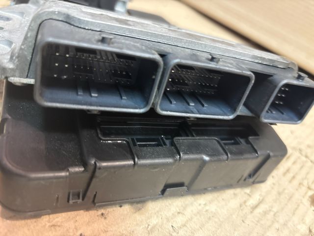 bontott RENAULT MEGANE II Motorvezérlő