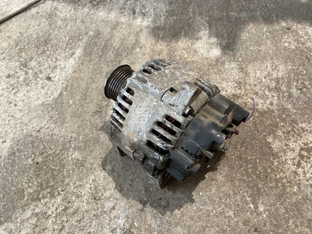 bontott RENAULT MEGANE II Generátor