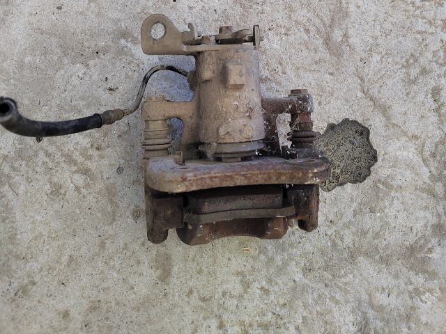 bontott RENAULT MEGANE II Jobb hátsó Féknyereg Munkahengerrel