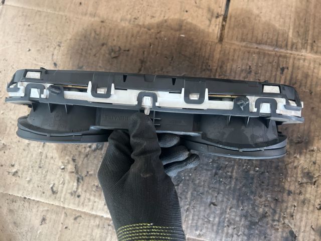 bontott RENAULT MEGANE II Kilométeróra