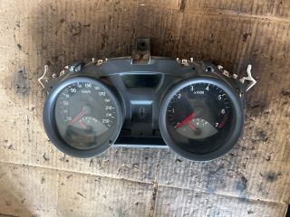 bontott RENAULT MEGANE II Kilométeróra