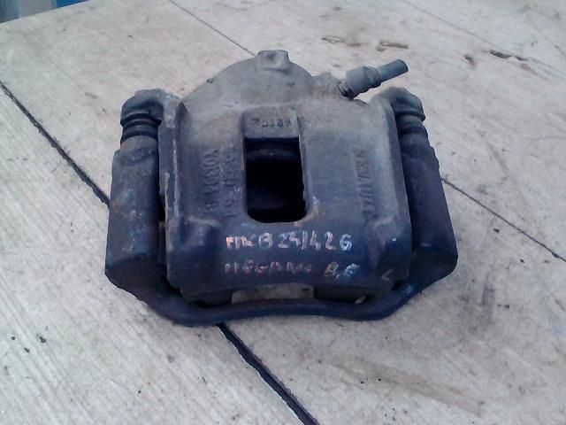 bontott RENAULT MEGANE II Bal első Féknyereg Munkahengerrel