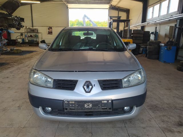 bontott RENAULT MEGANE II Jobb első Csonkállvány Kerékaggyal