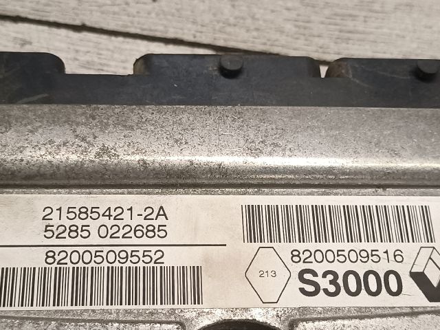 bontott RENAULT MEGANE II Motorvezérlő