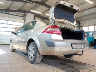 bontott RENAULT MEGANE II Bal első Csonkállvány Kerékaggyal