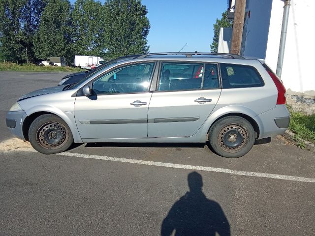 bontott RENAULT MEGANE II Bal első Csonkállvány Kerékaggyal