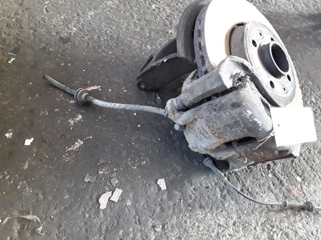 bontott RENAULT MEGANE II Bal első Féknyereg Munkahengerrel