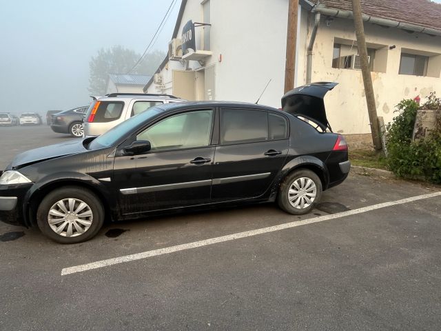 bontott RENAULT MEGANE II Bal első Gólyaláb (Lengécsillapító, Rugó)
