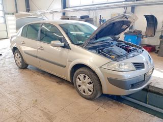 bontott RENAULT MEGANE II Bal első Gólyaláb (Lengécsillapító, Rugó)