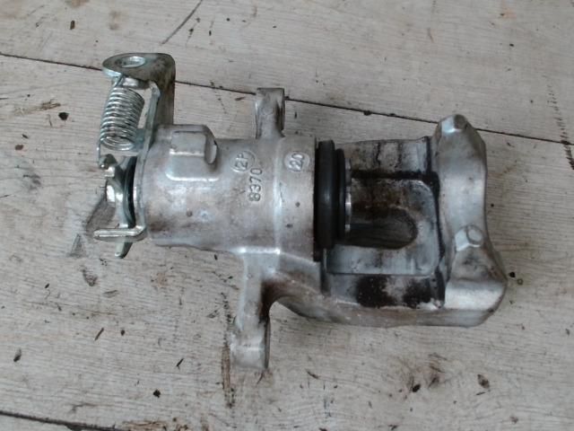 bontott RENAULT MEGANE II Bal hátsó Féknyereg Munkahengerrel