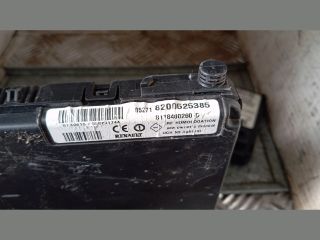 bontott RENAULT MEGANE II Motorvezérlő