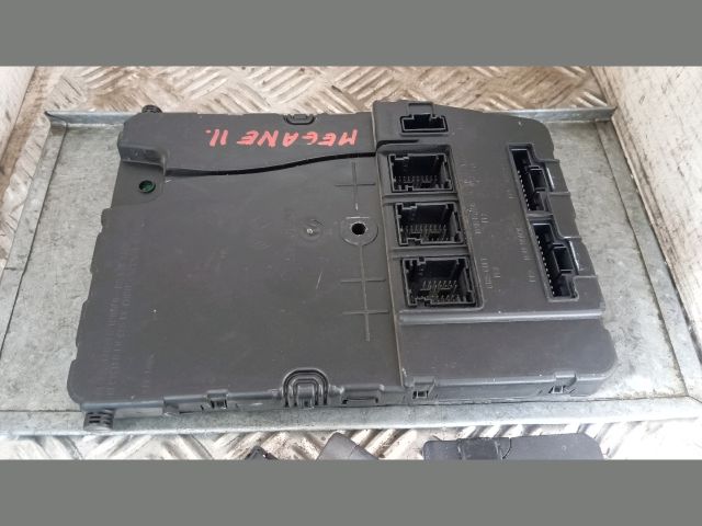 bontott RENAULT MEGANE II Motorvezérlő