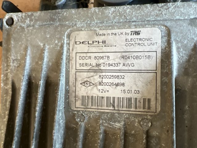 bontott RENAULT MEGANE II Motorvezérlő