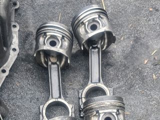 bontott RENAULT MEGANE II Dugattyú és Hajtókar