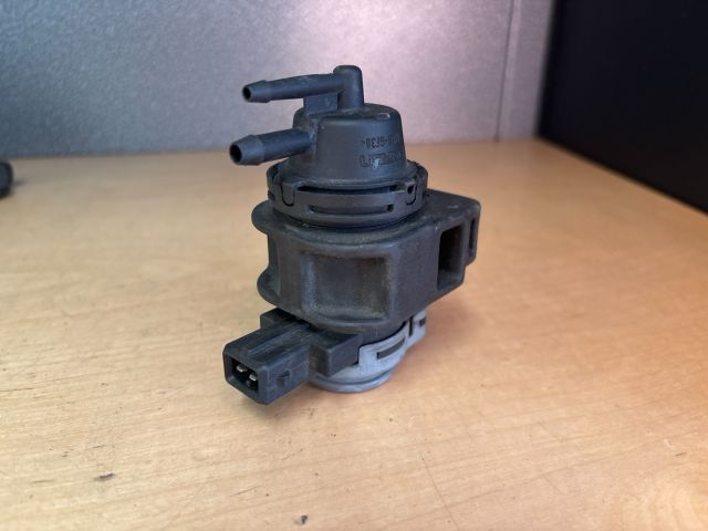 bontott RENAULT MEGANE II EGR / AGR Vákum Szelep