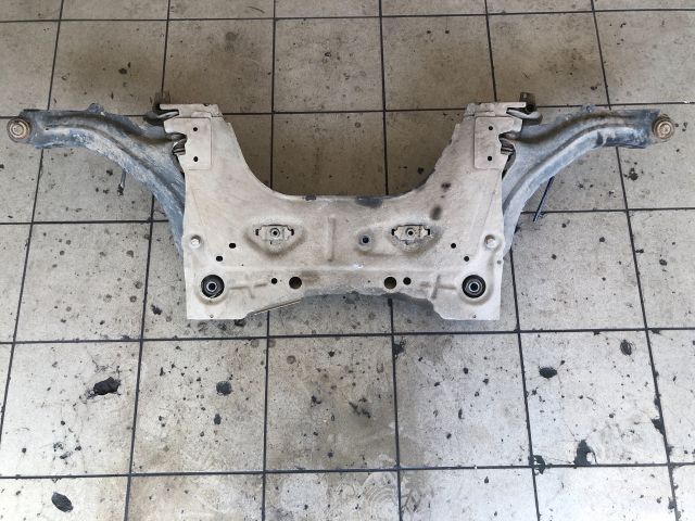 bontott RENAULT MEGANE II Első Bölcső