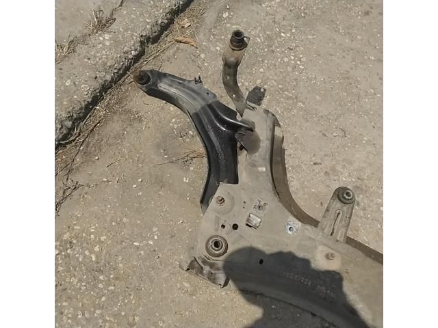 bontott RENAULT MEGANE II Első Bölcső