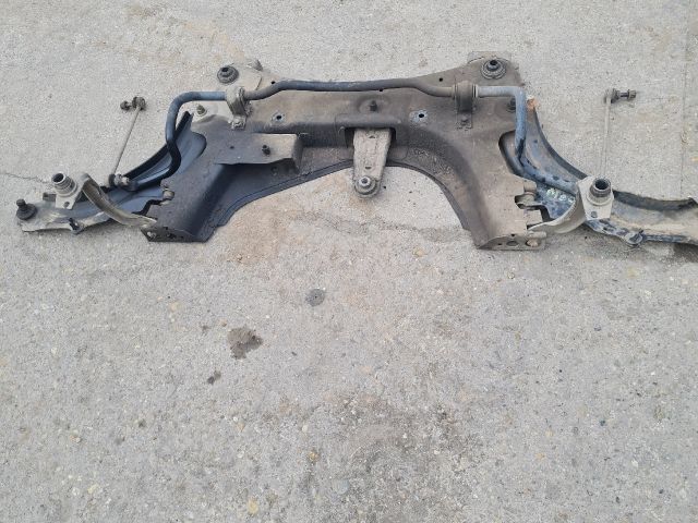 bontott RENAULT MEGANE II Első Bölcső