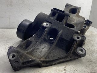 bontott RENAULT MEGANE II Generátor Tartó Bak