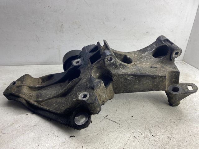 bontott RENAULT MEGANE II Generátor Tartó Bak