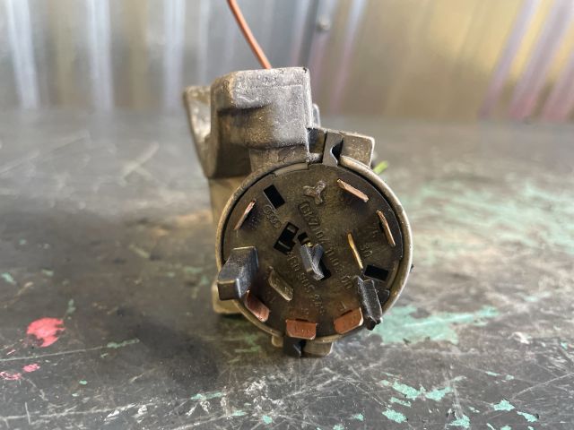 bontott RENAULT MEGANE II Gyújtáskapcsoló Házzal