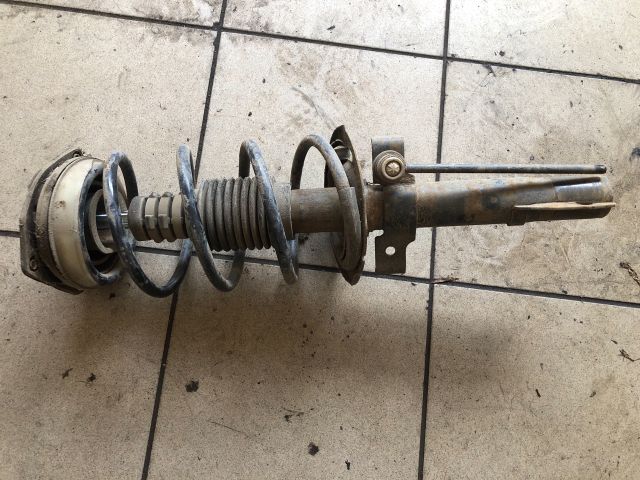 bontott RENAULT MEGANE II Jobb első Gólyaláb (Lengécsillapító, Rugó)