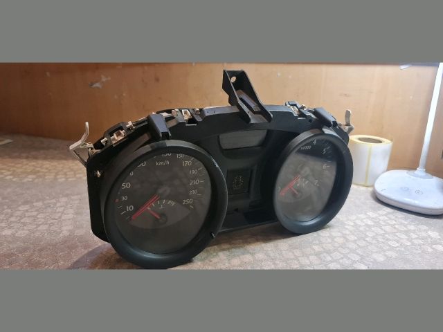 bontott RENAULT MEGANE II Kilométeróra