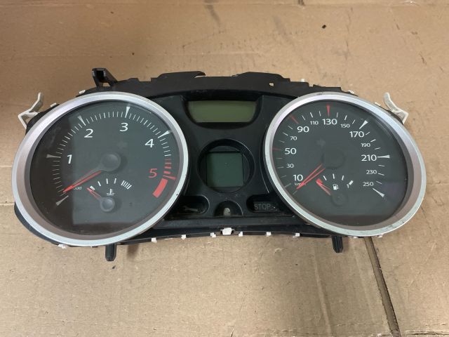 bontott RENAULT MEGANE II Kilométeróra