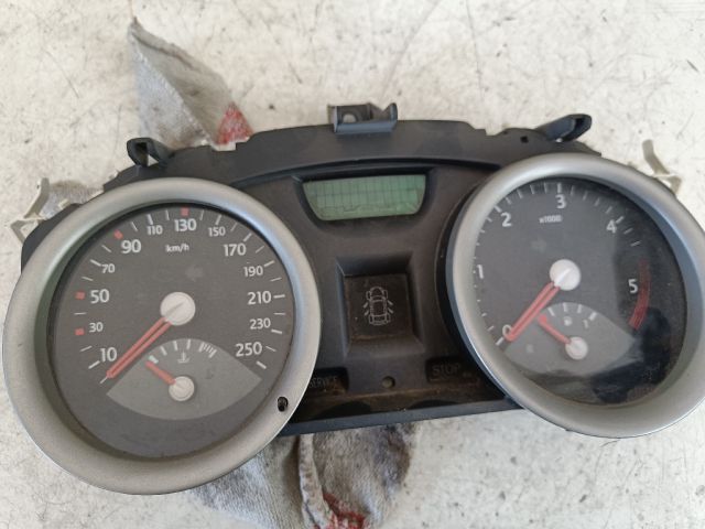 bontott RENAULT MEGANE II Kilométeróra