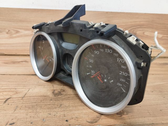 bontott RENAULT MEGANE II Kilométeróra