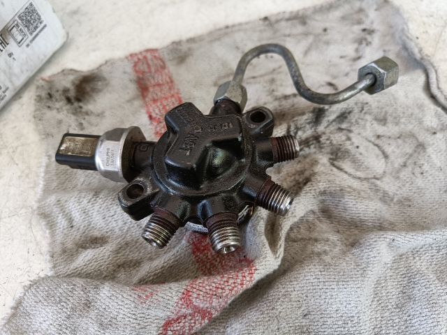 bontott RENAULT MEGANE II Közösnyomócső