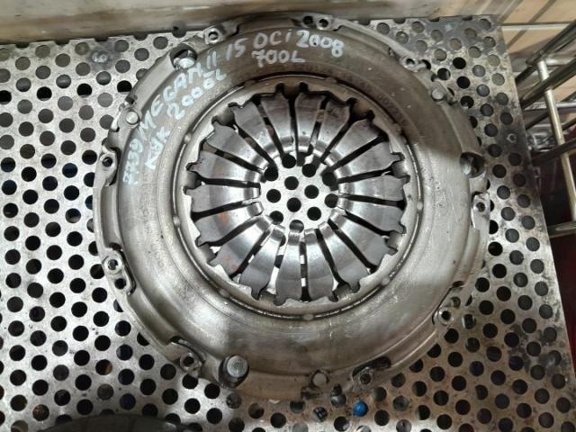 bontott RENAULT MEGANE II Kuplung Szett (Szerkezet, Tárcsa)