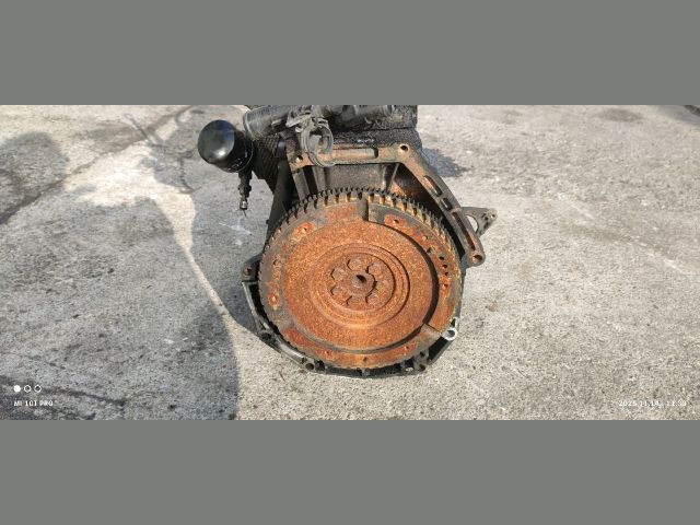 bontott RENAULT MEGANE II Motor (Fűzött blokk hengerfejjel)