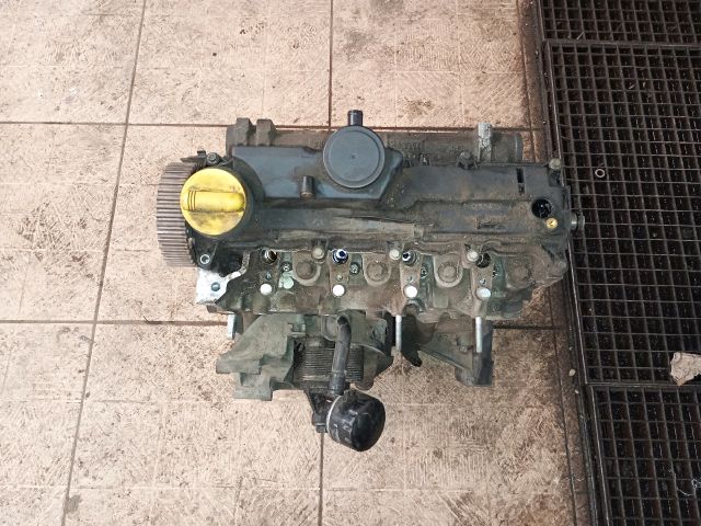 bontott RENAULT MEGANE II Motor (Fűzött blokk hengerfejjel)