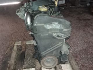 bontott RENAULT MEGANE II Motor (Fűzött blokk hengerfejjel)