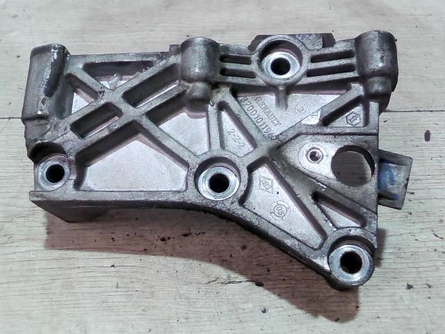 bontott RENAULT MEGANE II Motor Tartó Bak (Fém)