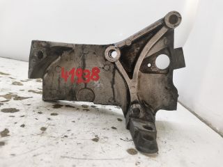 bontott RENAULT MEGANE II Motor Tartó Bak (Fém)