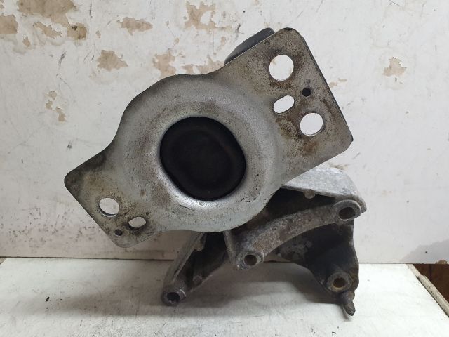 bontott RENAULT MEGANE II Motor Tartó Bak (Fém)