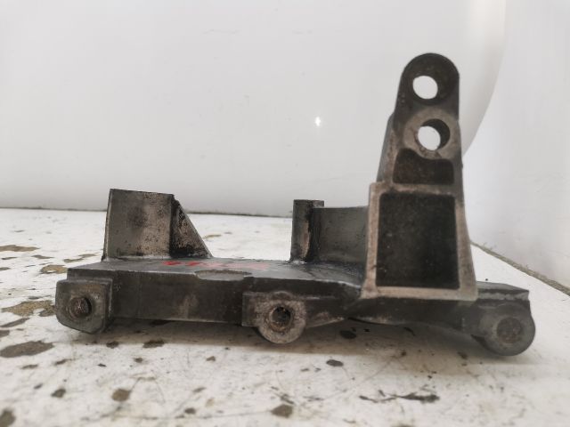 bontott RENAULT MEGANE II Motor Tartó Bak (Fém)